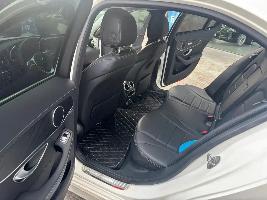 Mercedes-Benz C-Class 2020 C 260 L Sports Edition купить на сайте DeffCars