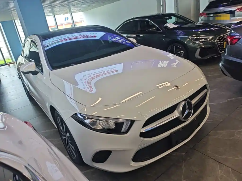Mercedes-Benz A-Class Imported 2021 A 200 Dynamic купить на сайте DeffCars