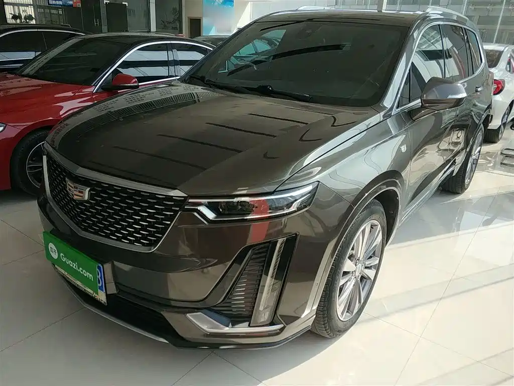 Cadillac XT6 2020 28T six-seat luxury model купить на сайте DeffCars