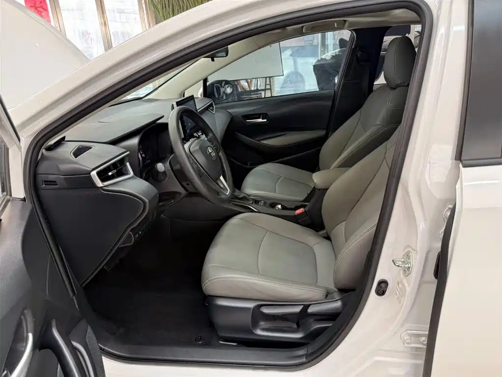Corolla 2021 TNGA 1.5L CVT Elite Edition купить на сайте DeffCars