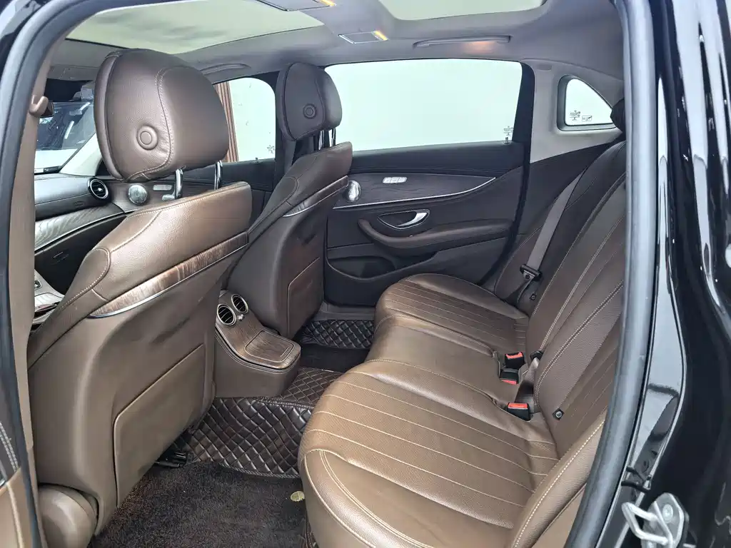 Mercedes-Benz E-Class 2022 facelift E 300 L sporty and stylish купить на сайте DeffCars