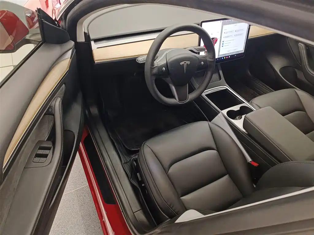 Model 3 2021 Standard Range Rear Drive Upgraded Version купить на сайте DeffCars