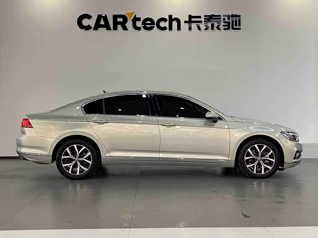 Magotan 2020 330TSI DSG leading model купить на сайте DeffCars