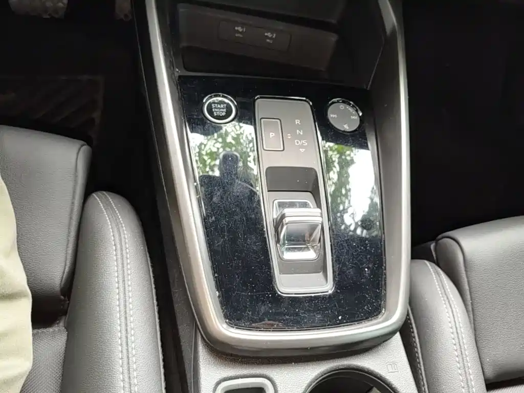 Audi A3 2024 A3L Limousine 35 TFSI Fashionable and Sporty купить на сайте DeffCars