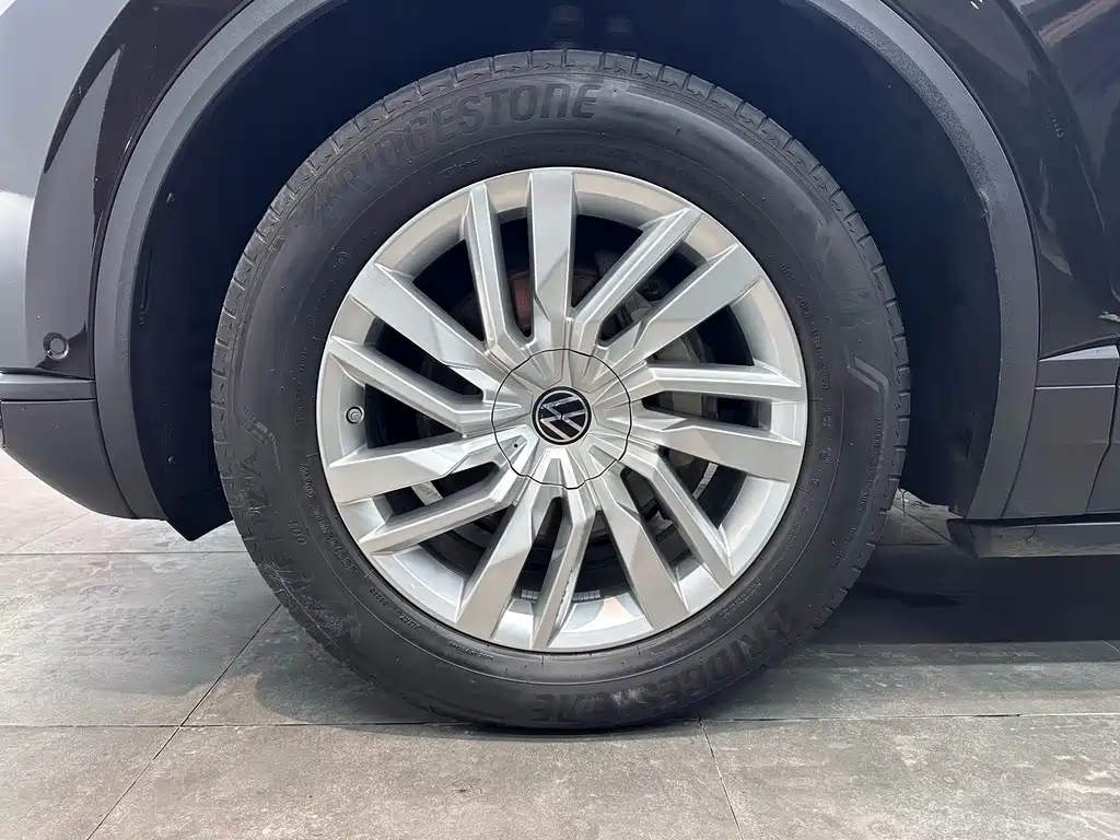 Touareg 2021 2.0TSI Pilot Special Edition купить на сайте DeffCars