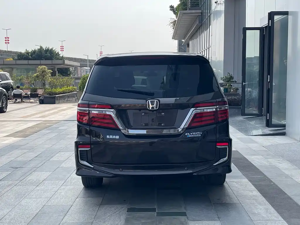 Alison 2019 2.0L Hybrid Deluxe Edition купить на сайте DeffCars