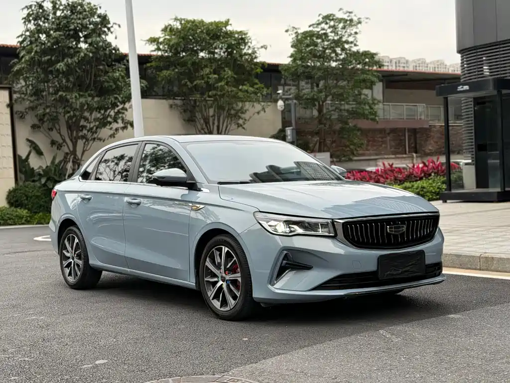 Emgrand 2023 4th Generation Champion Edition 1.5L CVT Premium Type купить на сайте DeffCars