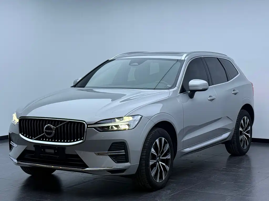 Volvo XC60 2023 B5 four-wheel drive Zhiyuan Deluxe Edition купить на сайте DeffCars