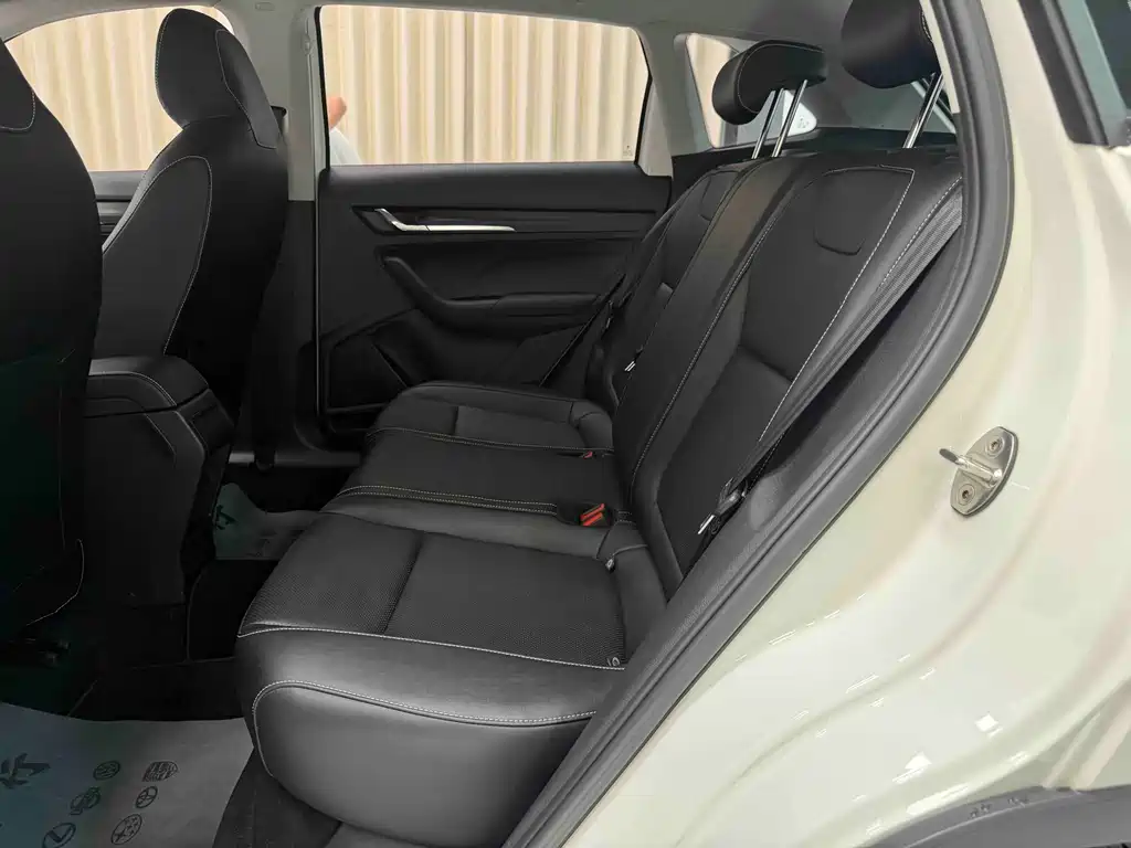 Kamiq 2022 1.5L automatic comfort version купить на сайте DeffCars