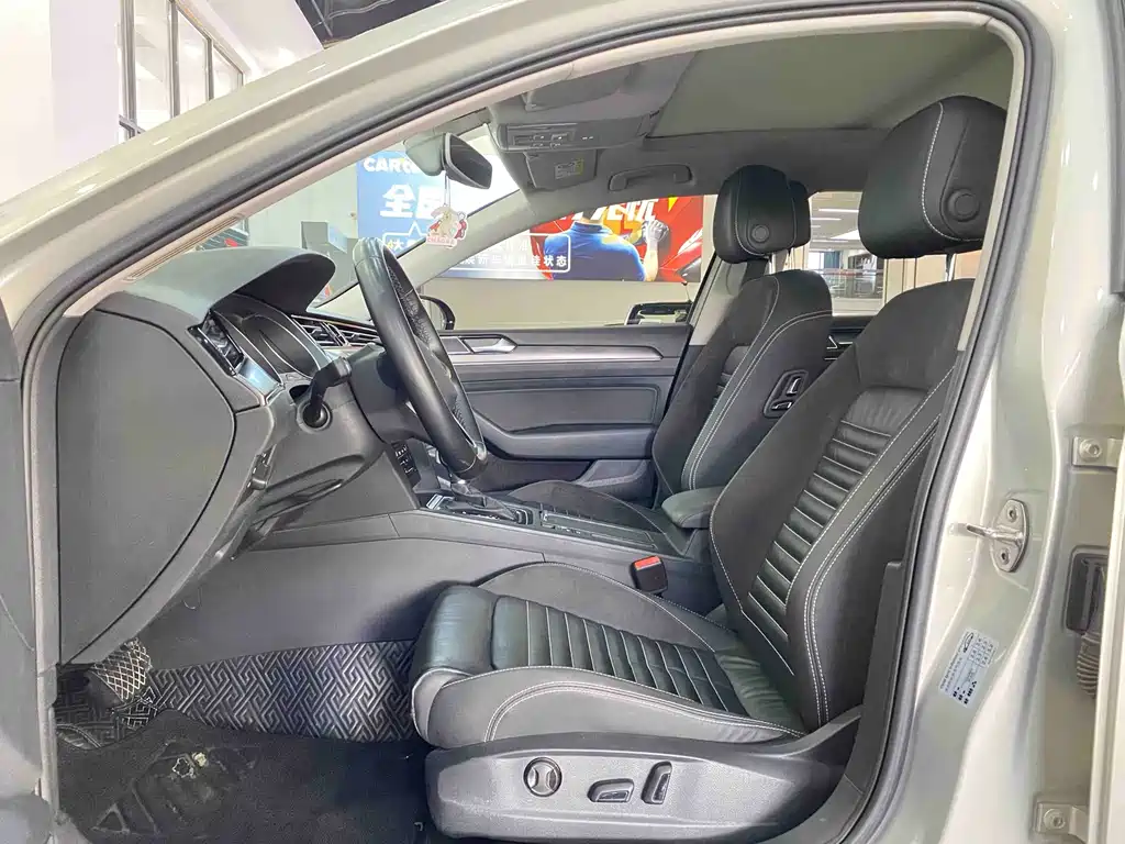 Magotan 2020 330TSI DSG leading model купить на сайте DeffCars