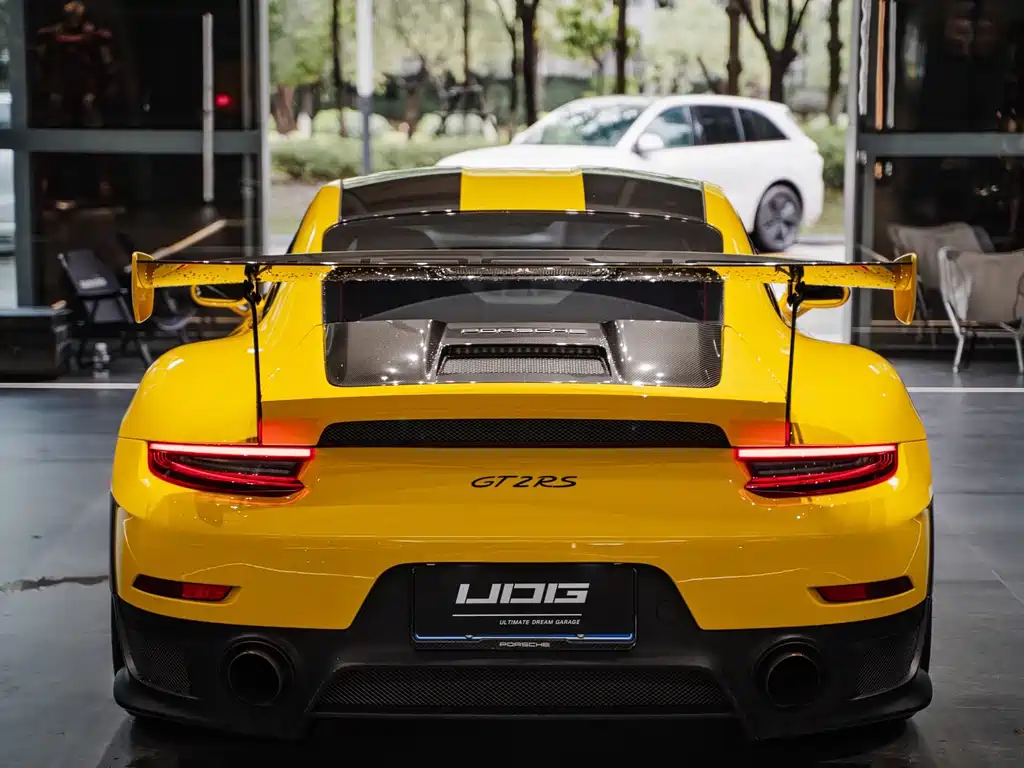Porsche 911 2018 GT2 RS 3.8T купить на сайте DeffCars