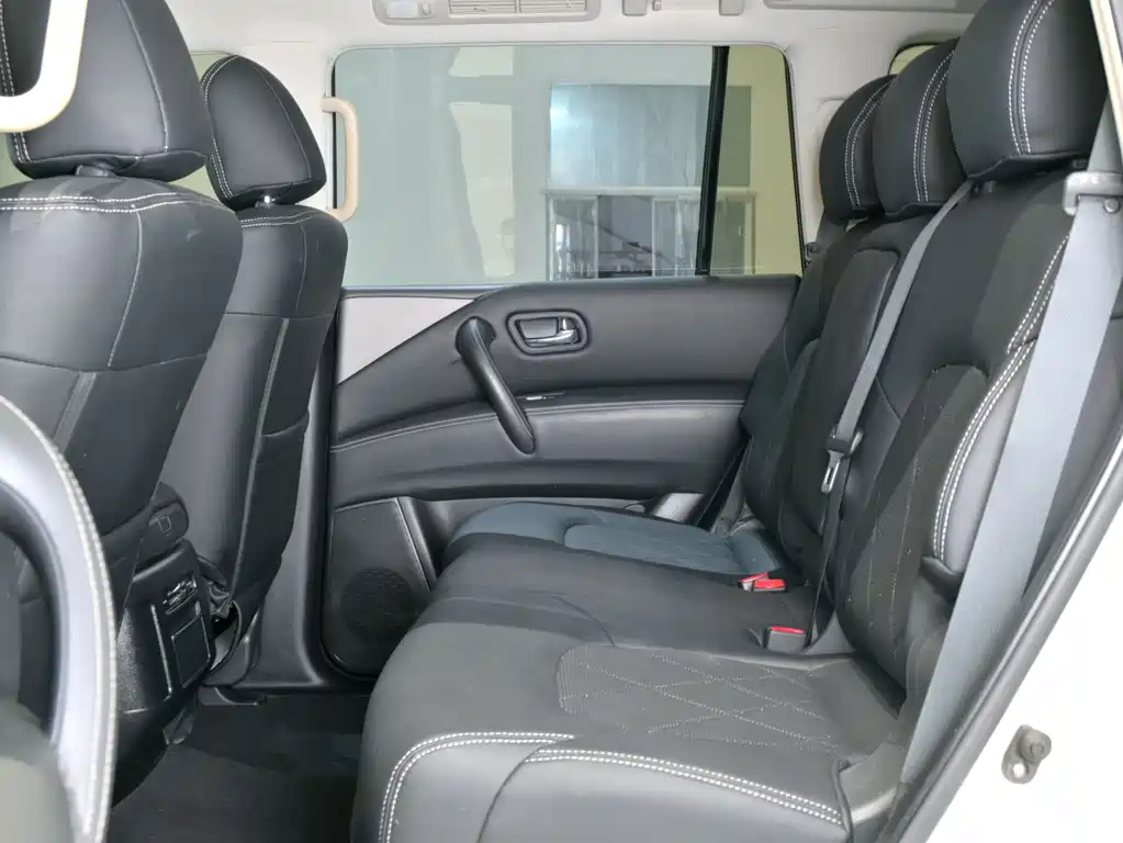 Patrol 2018 4.0L LinkedIn model купить на сайте DeffCars
