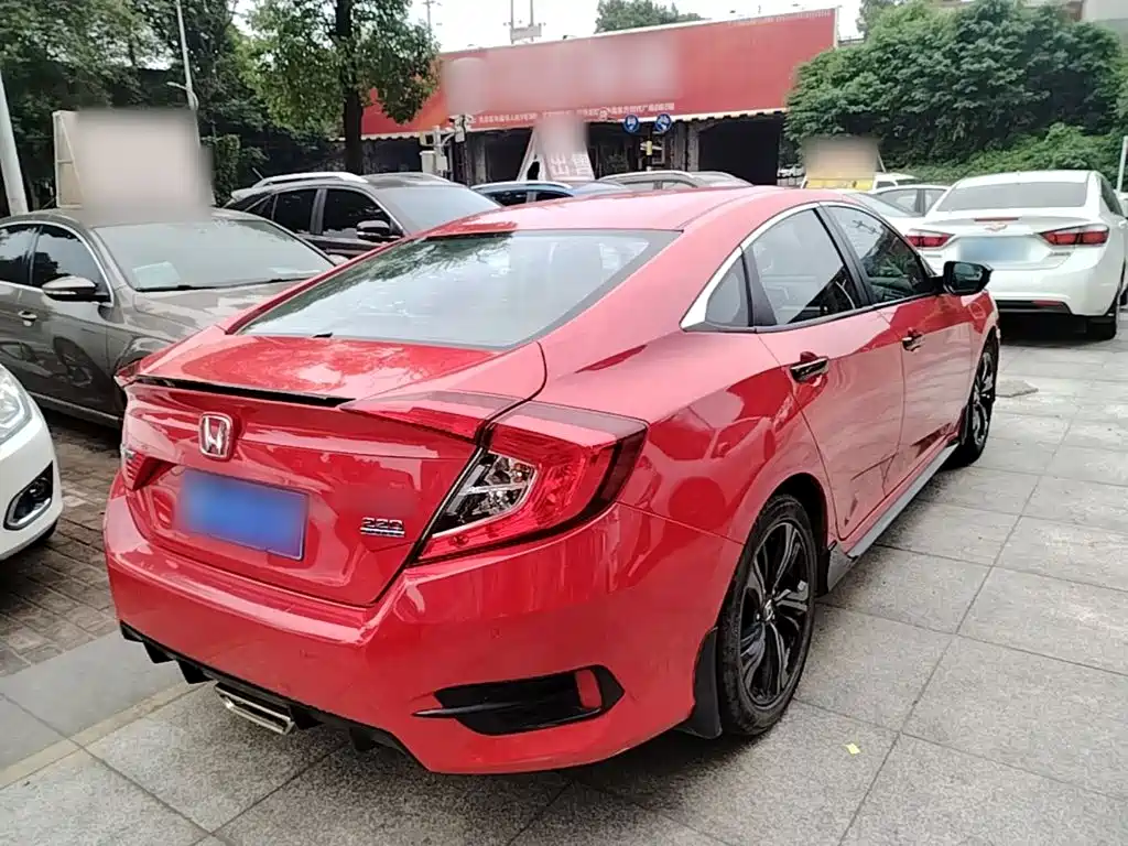 Civic 2019 220TURBO CVT combustion version National VI купить на сайте DeffCars