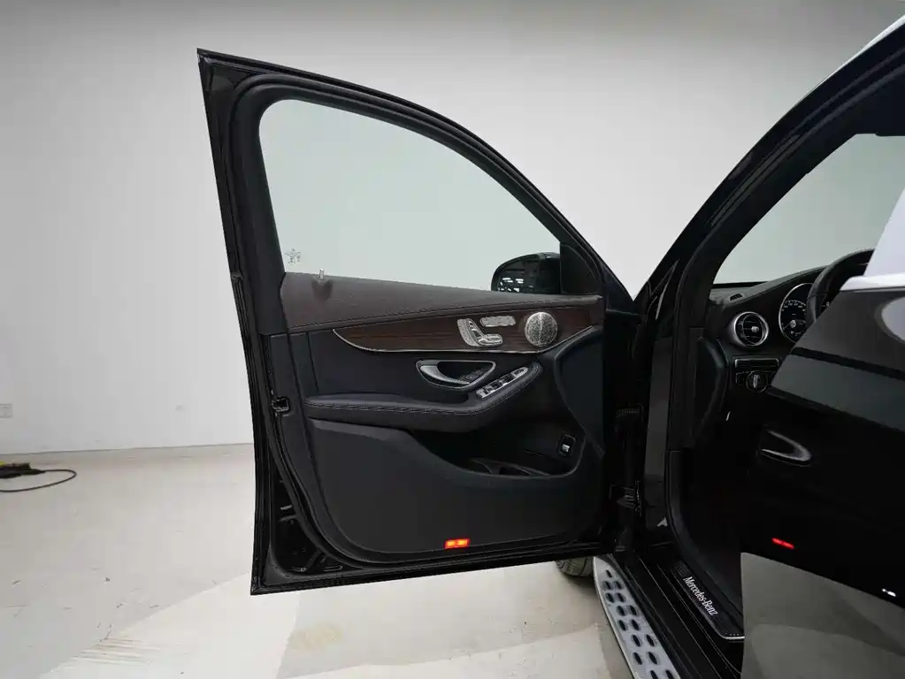 Mercedes-Benz GLC 2022 facelift GLC 300 L 4MATIC Dynamic Edition купить на сайте DeffCars