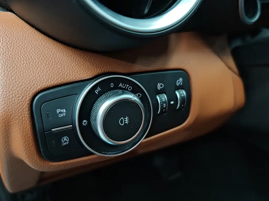Giulia Juliet 2017 2.0T 280HP Luxury Edition купить на сайте DeffCars