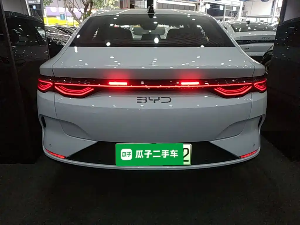 Qin L 2025 EV 545KM transcendent model купить на сайте DeffCars