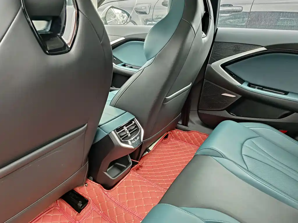 MG7 2025 2.0T 405 AT Exclusive Edition купить на сайте DeffCars