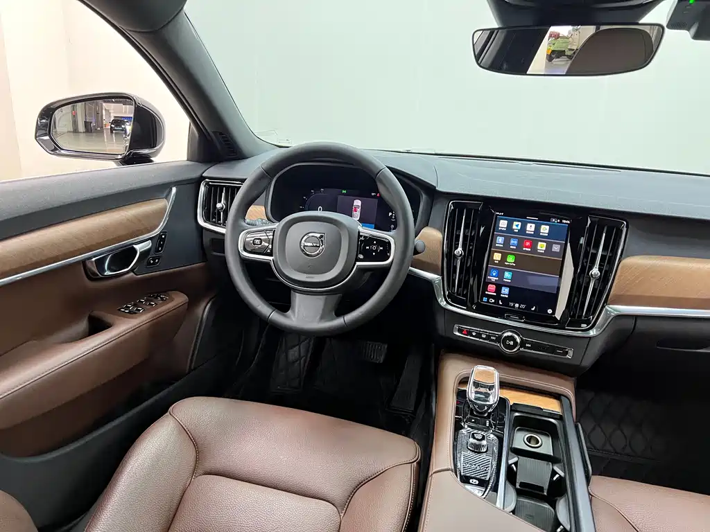 Volvo S90 2024 B5 Zhiyi Luxury Edition купить на сайте DeffCars