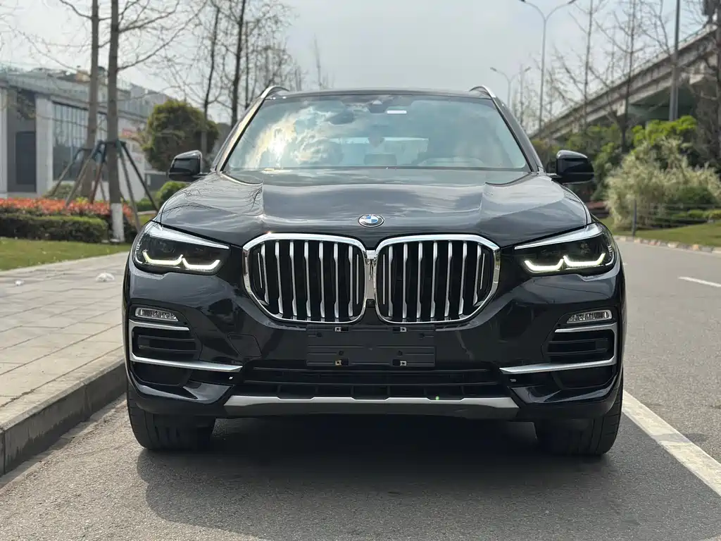 BMW X5 imported 2021 xDrive30i X design package купить на сайте DeffCars