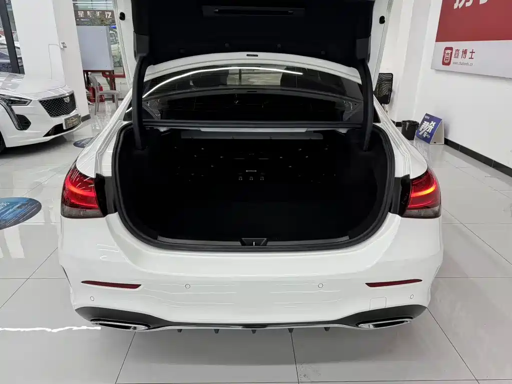 Mercedes-Benz A-Class 2021 A 180 L Sports Sedan купить на сайте DeffCars