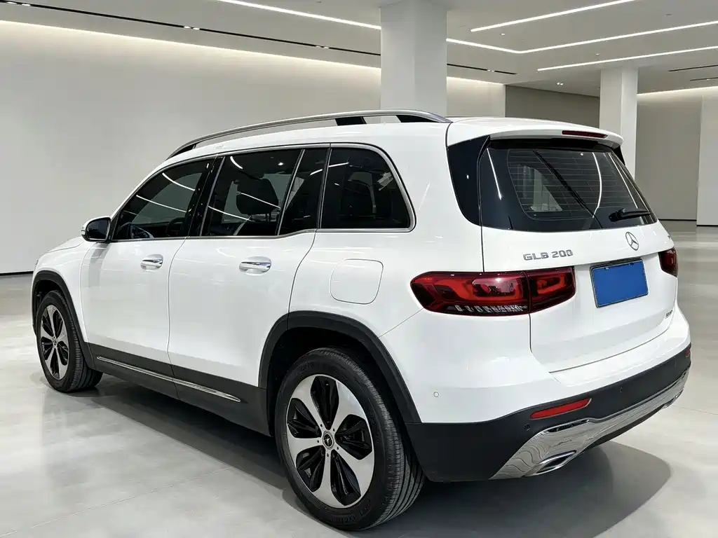 Mercedes-Benz GLB 2022 GLB 200 Fashion Model купить на сайте DeffCars