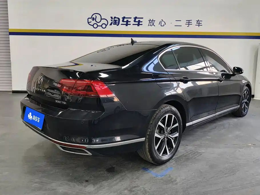 Magotan 2020 330TSI DSG leading model купить на сайте DeffCars