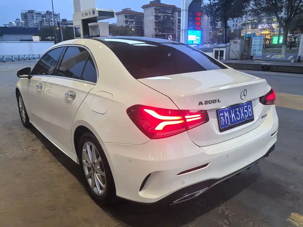 Mercedes-Benz A-Class 2021 A 200 L Sports Sedan Fashionable купить на сайте DeffCars