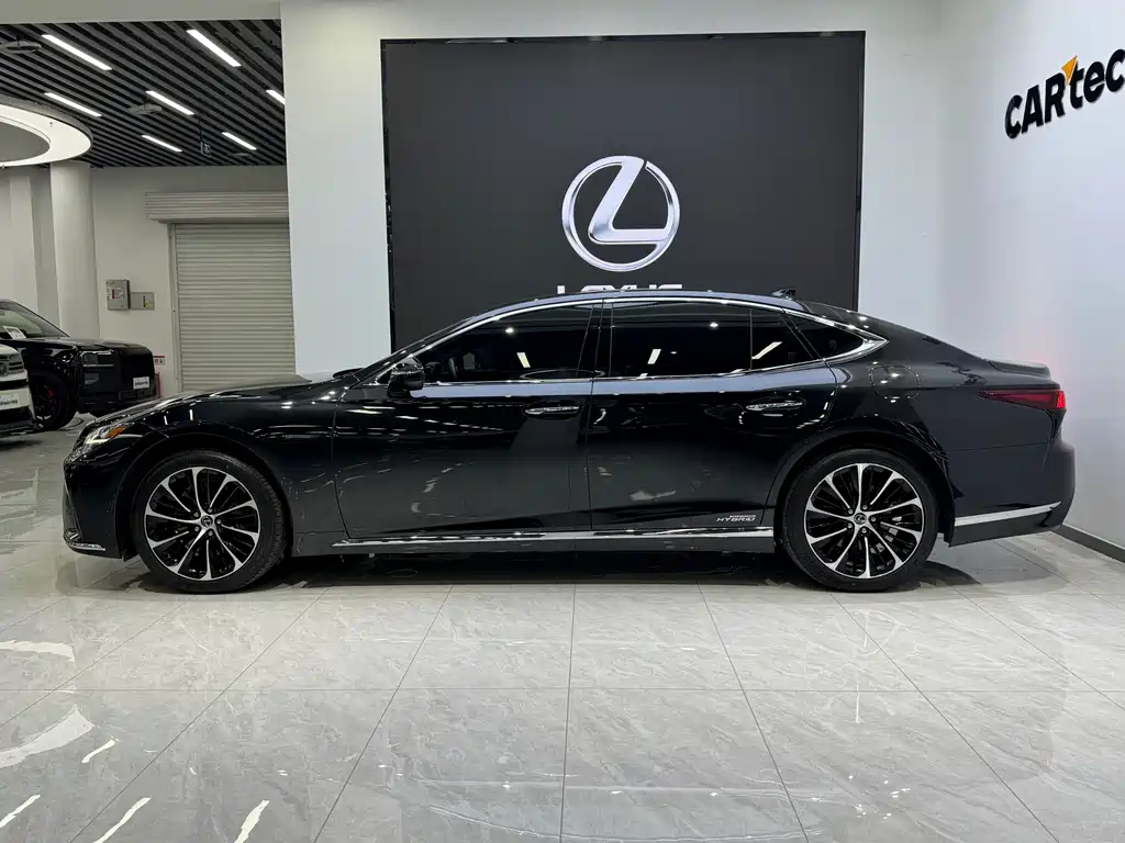 Lexus LS 2021 500h Executive Edition купить на сайте DeffCars