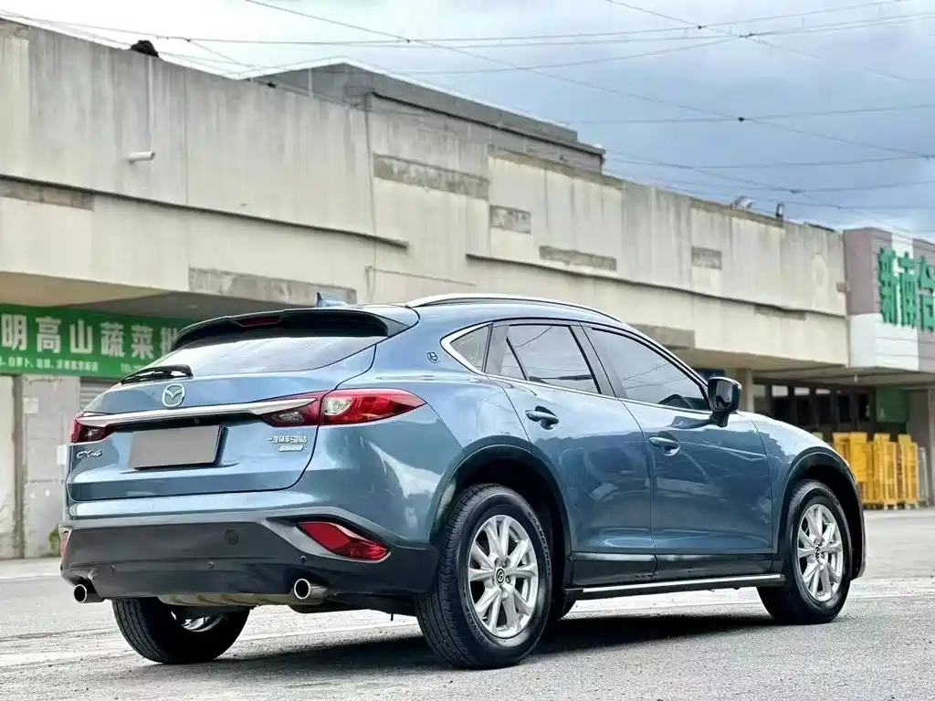Mazda CX-4 2018 2.0L automatic two-wheel drive Blue Sky Vibrant Edition National V купить на сайте DeffCars