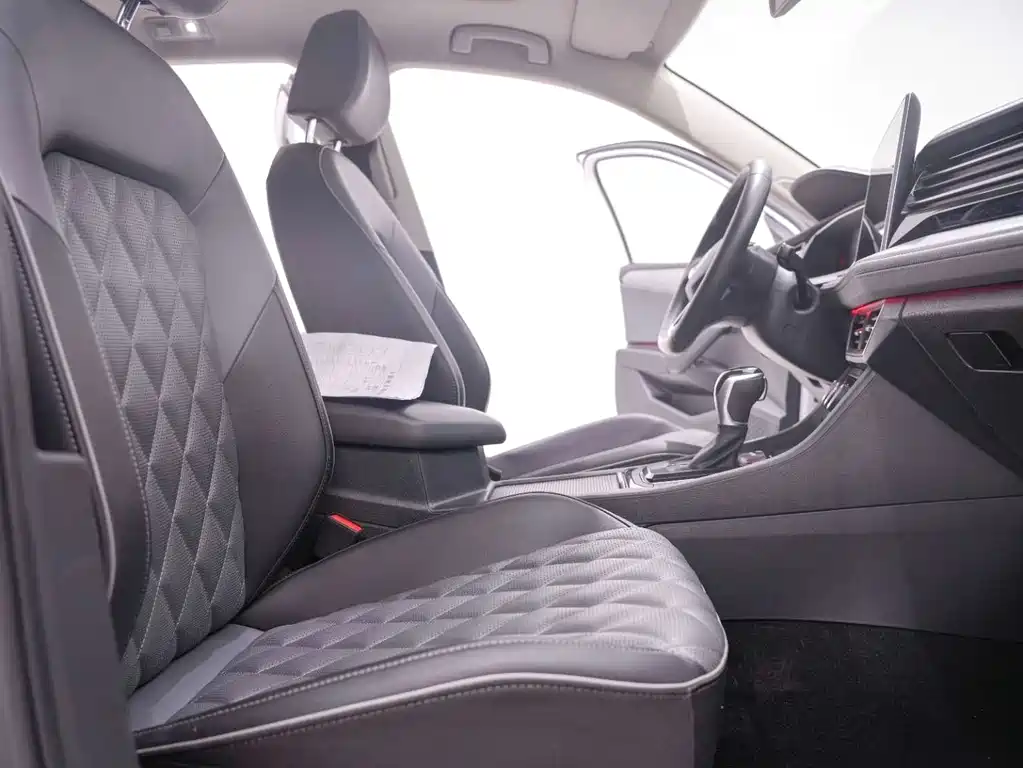 Sagitar 2023 280TSI DSG surpasses Lite version купить на сайте DeffCars