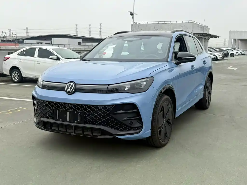 Tiguan L 2024 PRO 380TSI four-wheel drive R-Line Zhizun Edition купить на сайте DeffCars