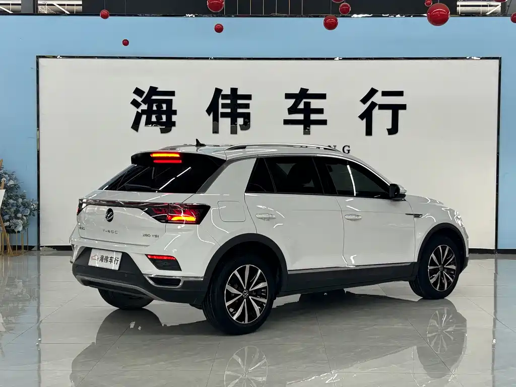 T-ROC 2023 280TSI DSG two-wheel drive time version купить на сайте DeffCars