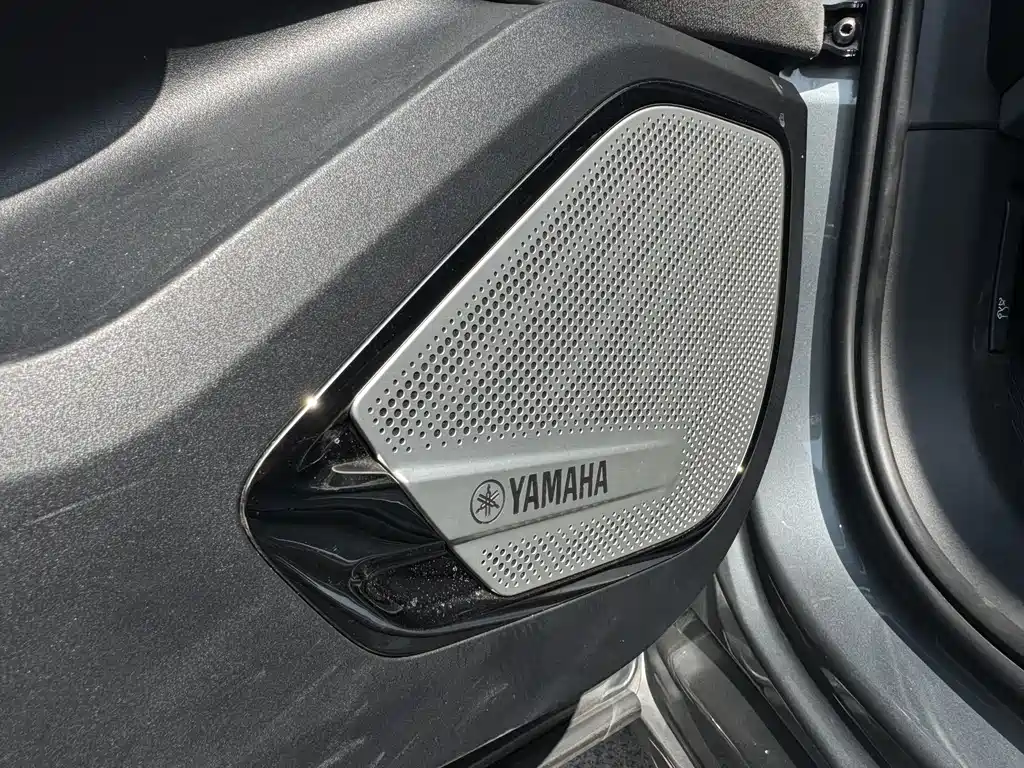 JiKrypton 001 2021 model long endurance dual motor WE version купить на сайте DeffCars