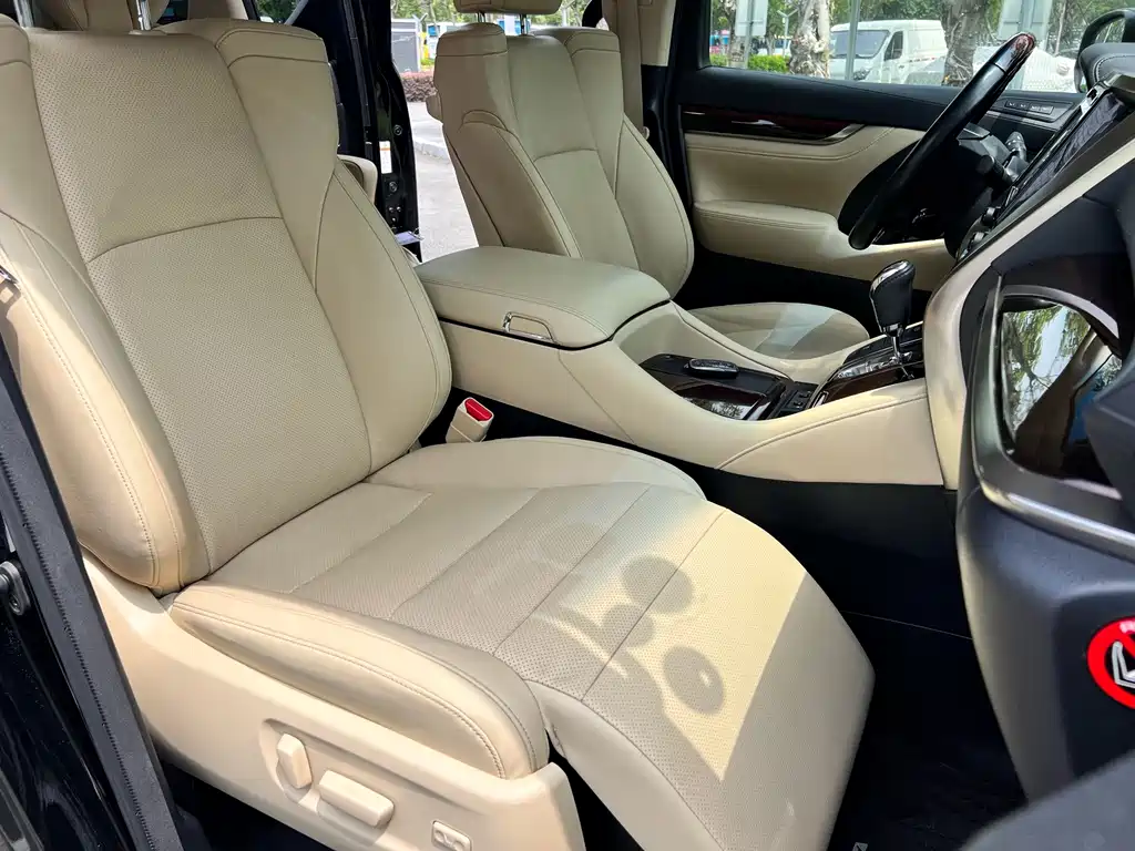 Alfa 2015 3.5L Deluxe Edition купить на сайте DeffCars