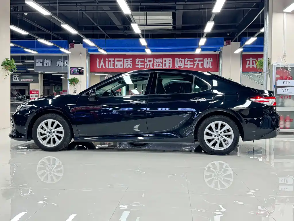 Camry 2023 2.0G Deluxe Edition купить на сайте DeffCars
