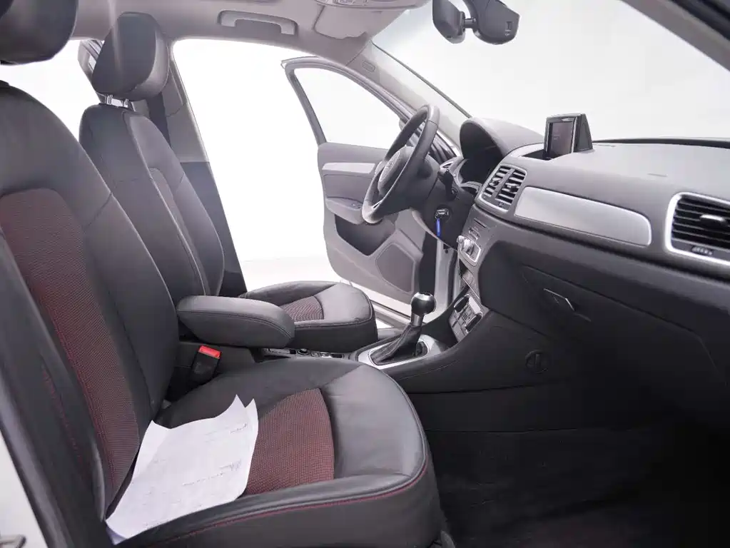 Audi Q3 2018 30 TFSI Fashionable Collection Edition купить на сайте DeffCars