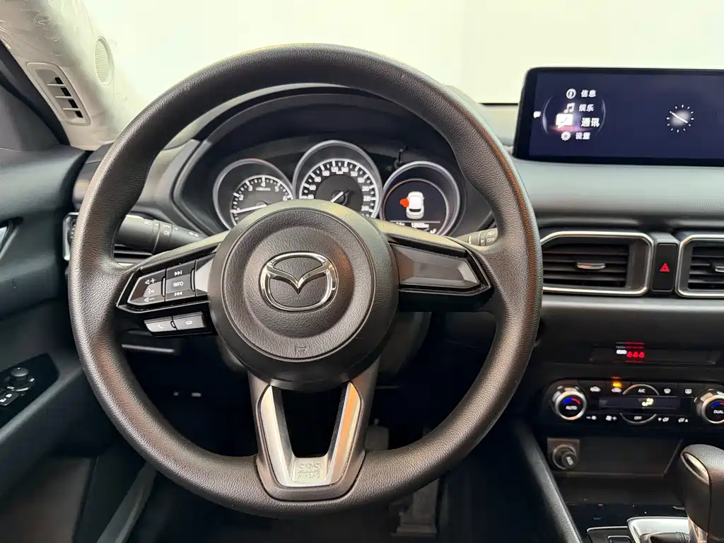 Mazda CX-5 2022 2.0L automatic two-wheel drive smart model купить на сайте DeffCars