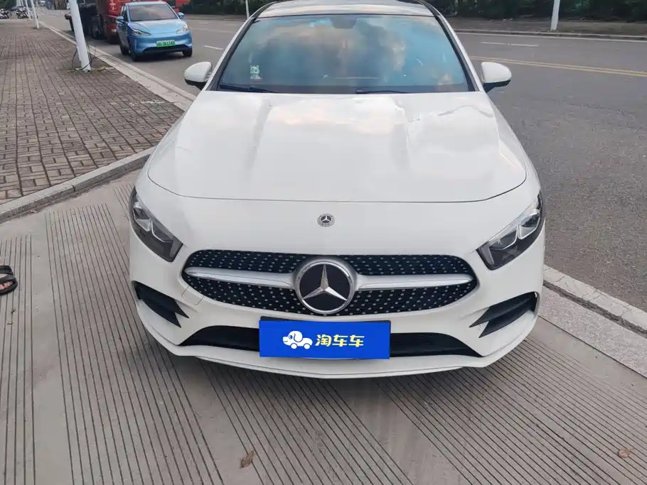 Mercedes-Benz A-Class 2022 A 200 L Sports Sedan Fashionable купить на сайте DeffCars