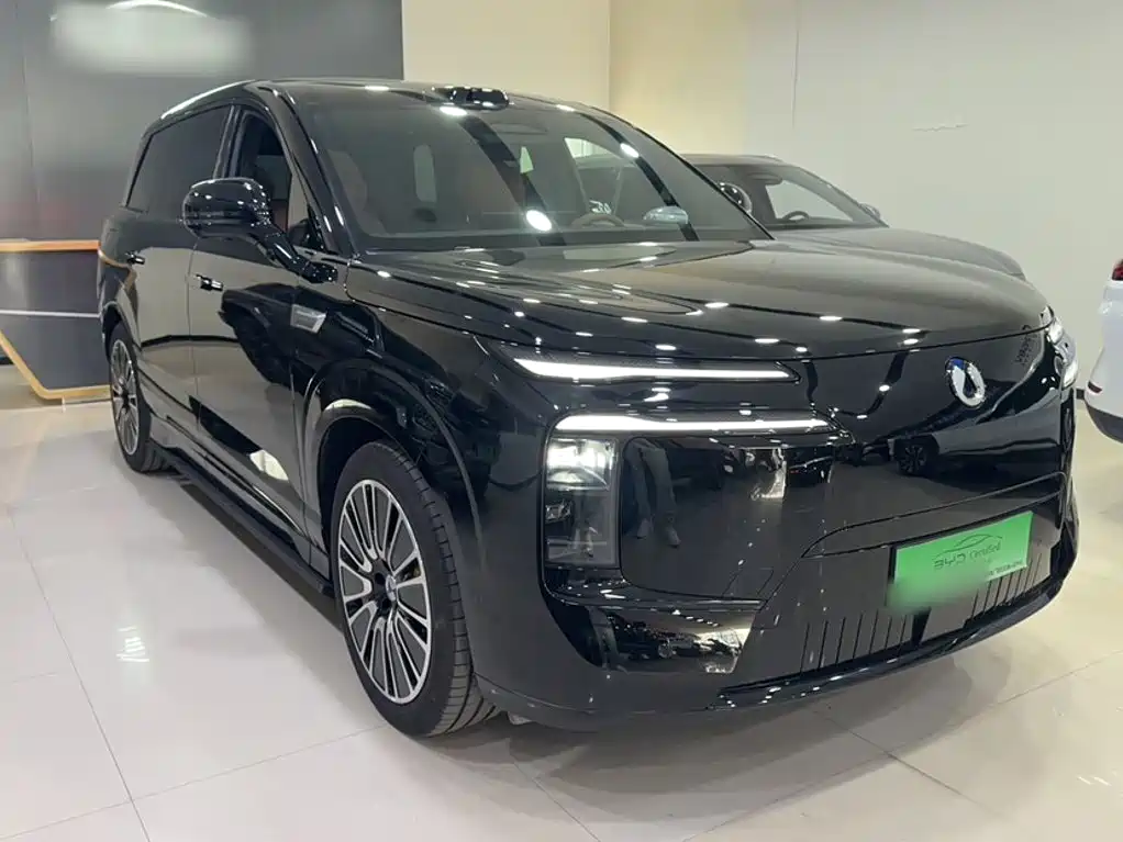 Denza N8L 2025 flagship model купить на сайте DeffCars