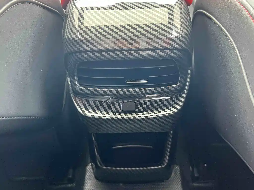 MG5 2021 facelift 300TGI DCT Green Luxury Flagship Edition купить на сайте DeffCars