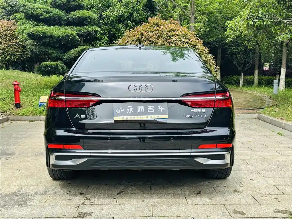 Audi A6L 2025 45 TFSI Premium Dynamic Model купить на сайте DeffCars
