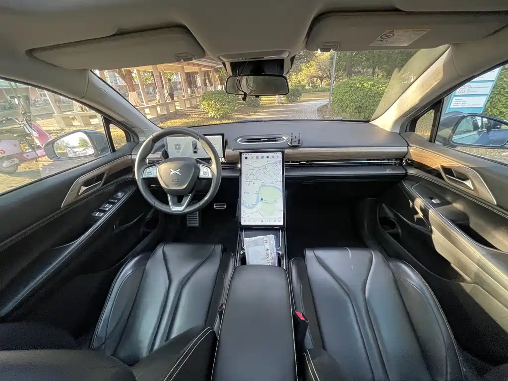 Xpeng P5 2023 Smart Travel Edition купить на сайте DeffCars