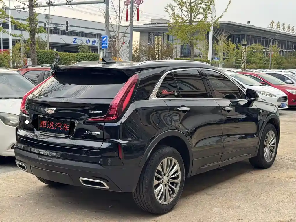 Cadillac XT4 2024 28T two-wheel drive luxury model купить на сайте DeffCars