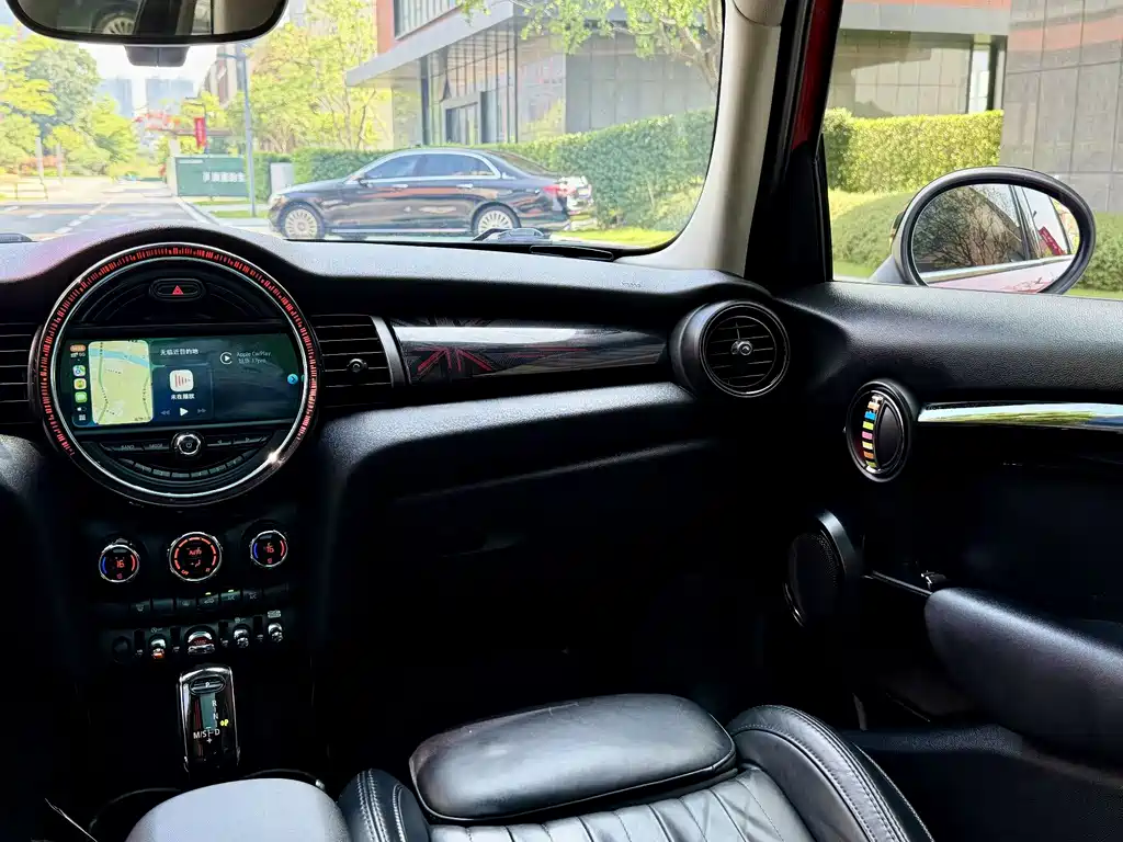 MINI 2018 2.0T COOPER S Artist Five-door Edition купить на сайте DeffCars