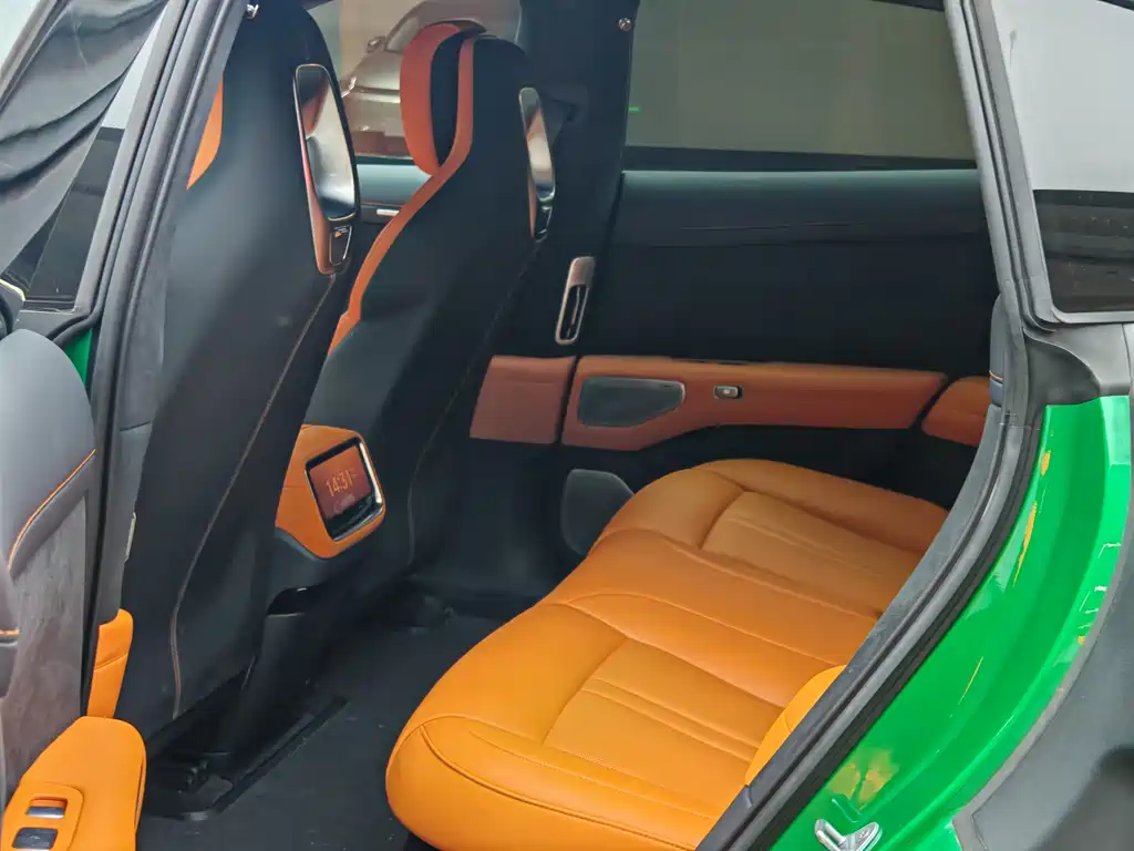 Xiaomi YU7 2025 4WD Max Edition купить на сайте DeffCars