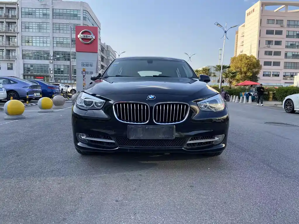 BMW 5 Series GT 2011 535i xDrive luxury model купить на сайте DeffCars