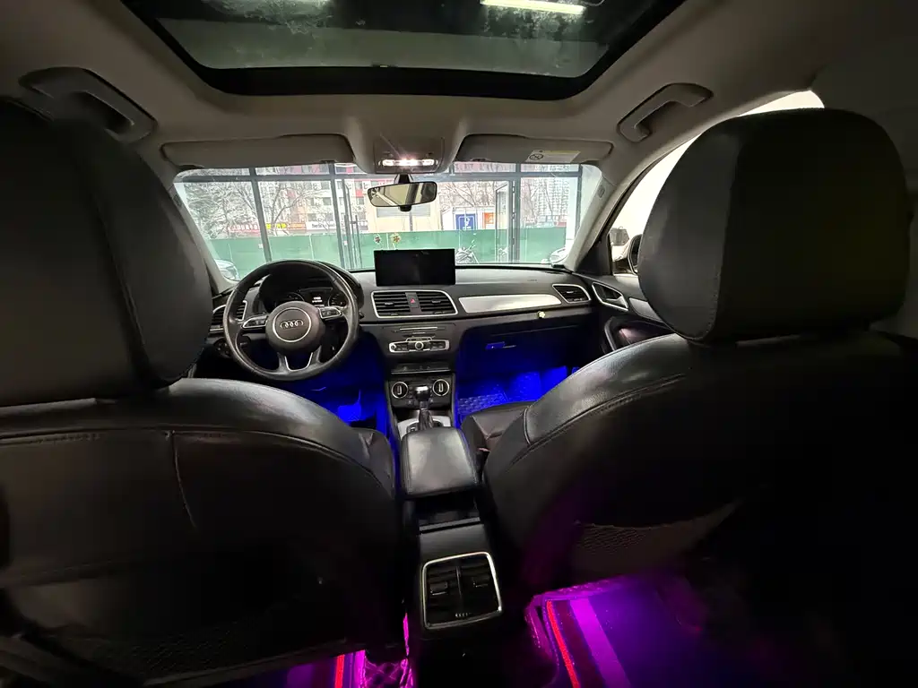 Audi Q3 2018 30 TFSI Fashionable Collection Edition купить на сайте DeffCars