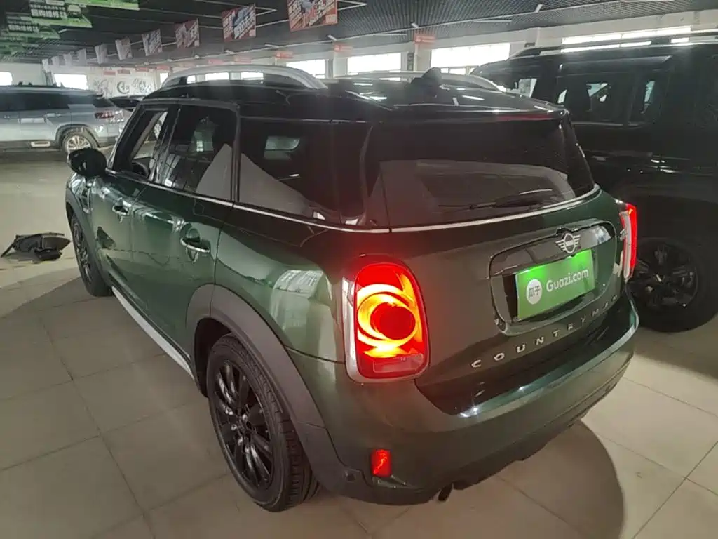 COUNTRYMAN 2019 1.5T COOPER ALL4 Artist Weekend Travel Edition купить на сайте DeffCars