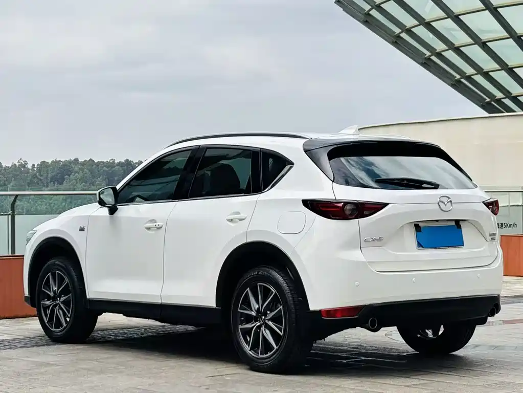 Mazda CX-5 2017 2.5L automatic four-wheel drive smart model, National V купить на сайте DeffCars