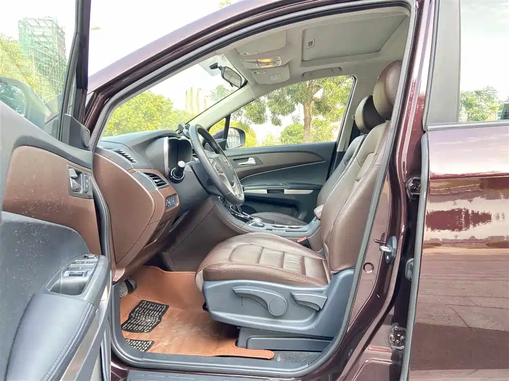 Familia MPV 2017 seven-seater version 1.5T automatic comfort type купить на сайте DeffCars